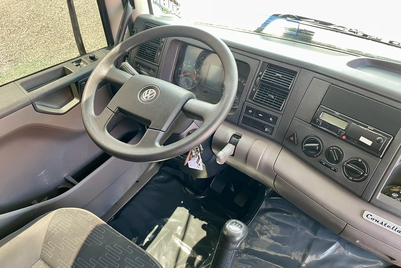 Volkswagen 24-280 E Constellation 8x2 - 19/20 11
