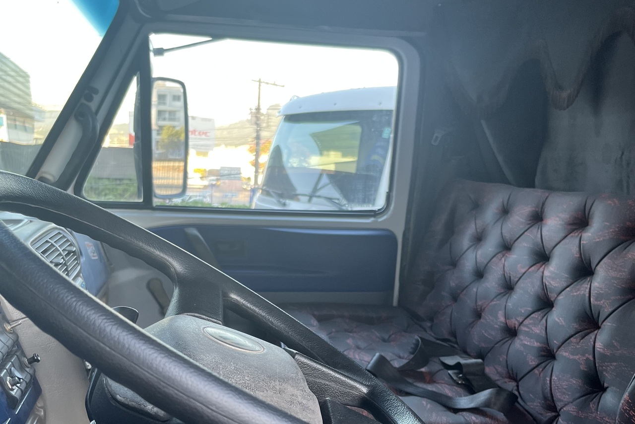 Volkswagen 8 150 - 00/00 9