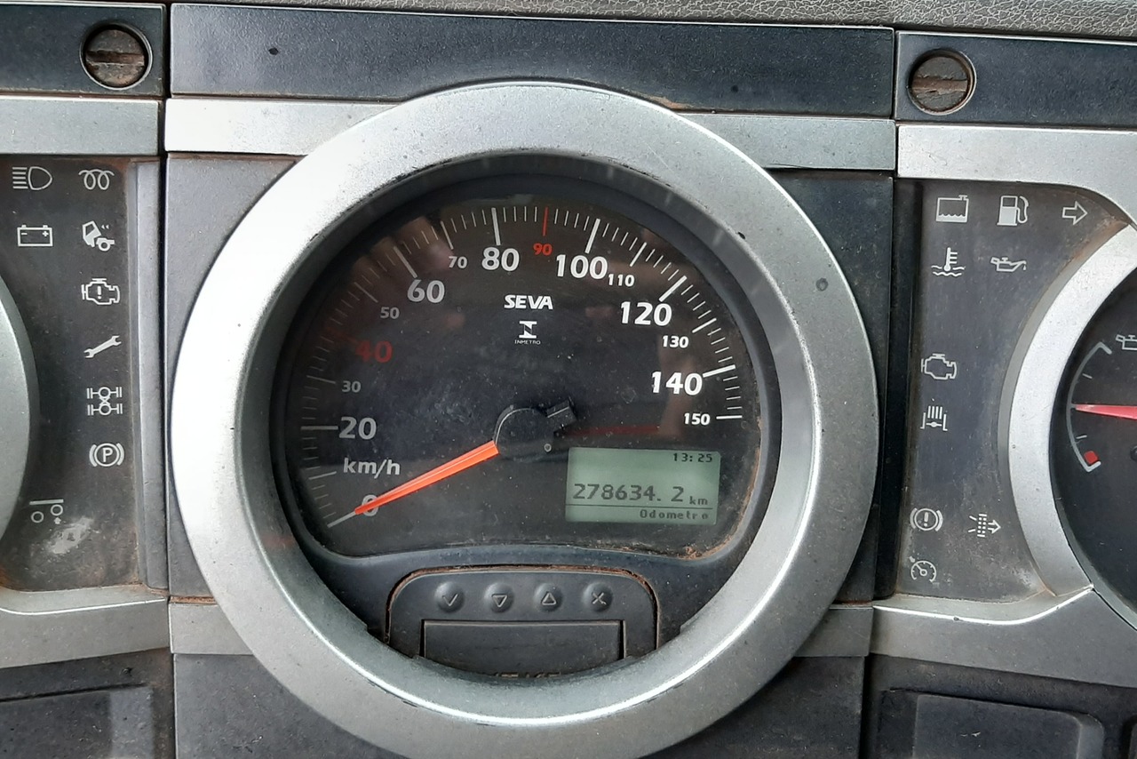 Ford Cargo815 - 09/09 5