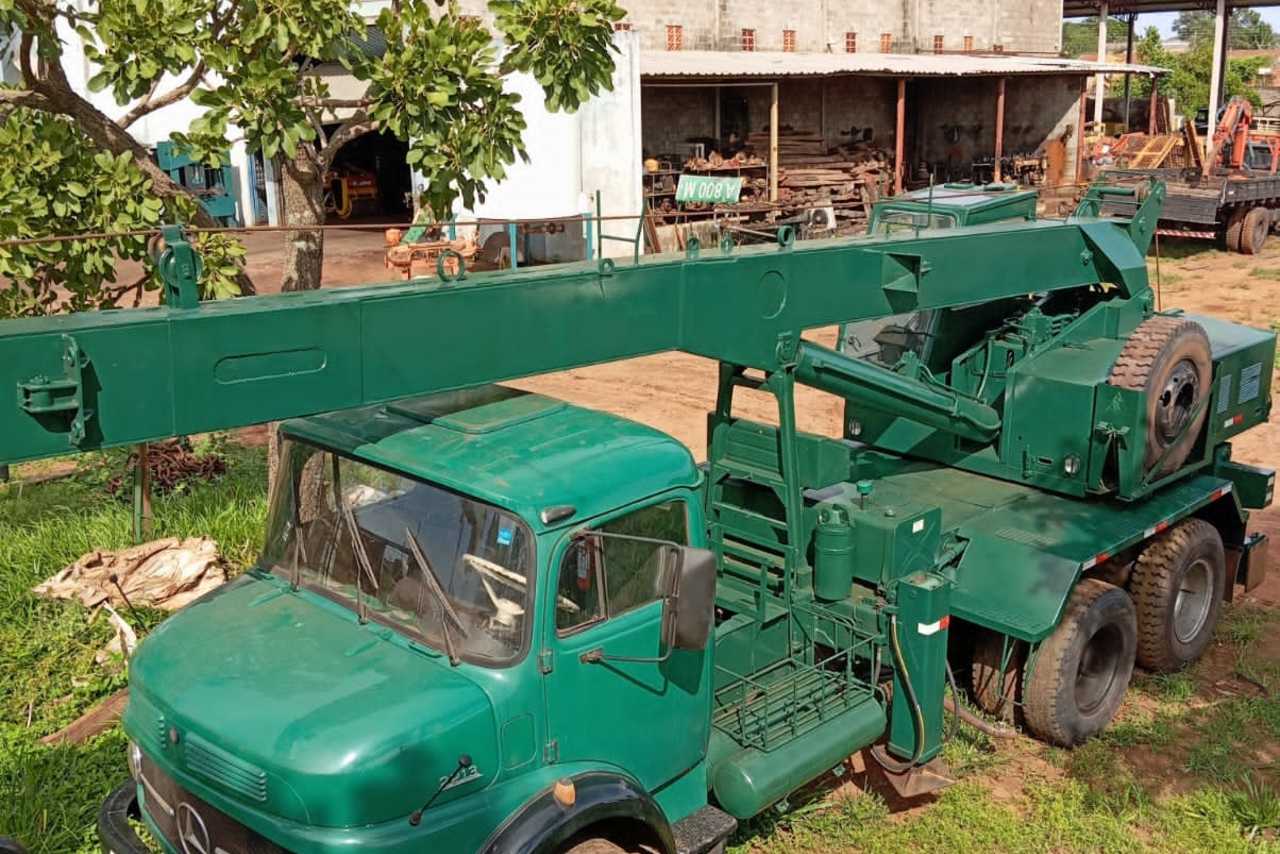 Mercedes Benz MB 2213 - 75/75 5