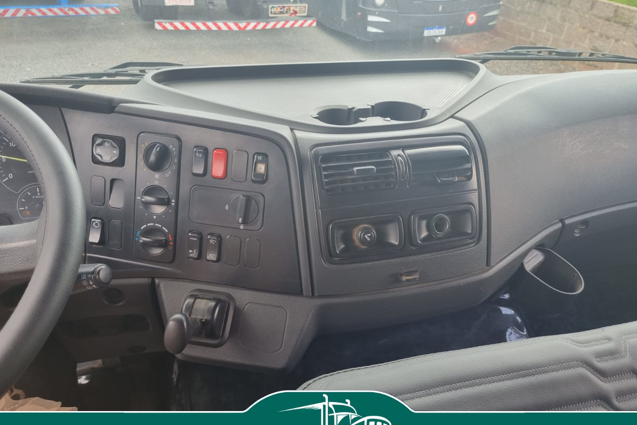 Mercedes Benz Atego 2430 - 15/16 10