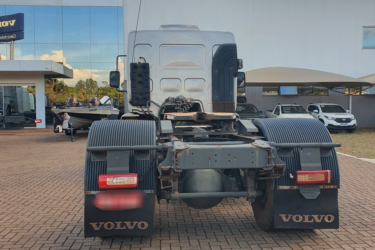 Volvo VM 330 - 14/15 2