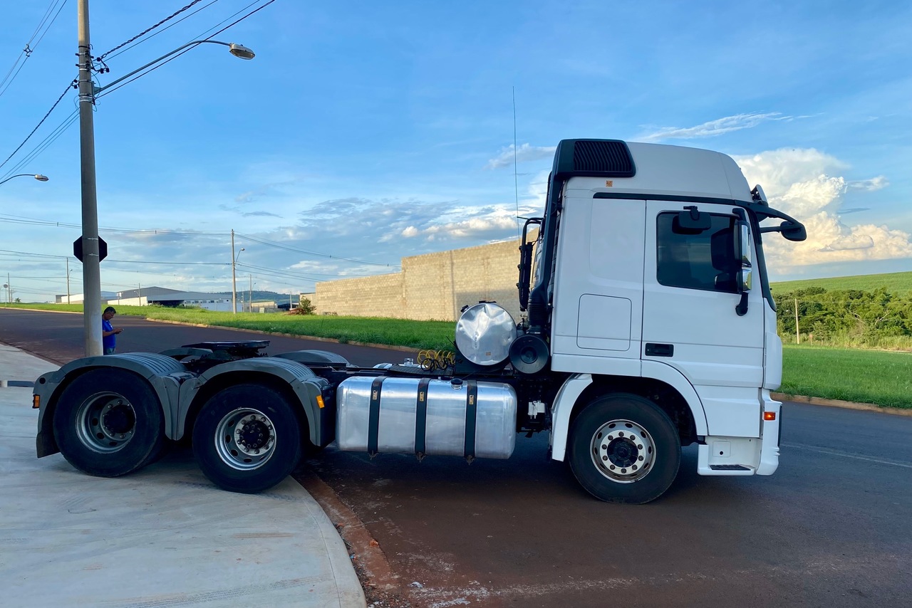 Mercedes Benz Actros 2651 - 17/17 7