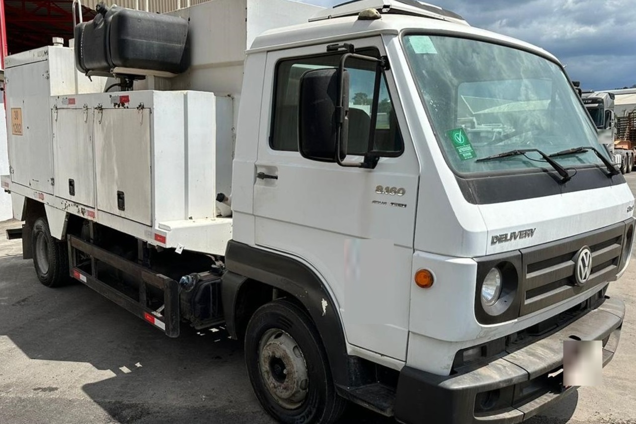 Volkswagen 8 160 - 14/15 8