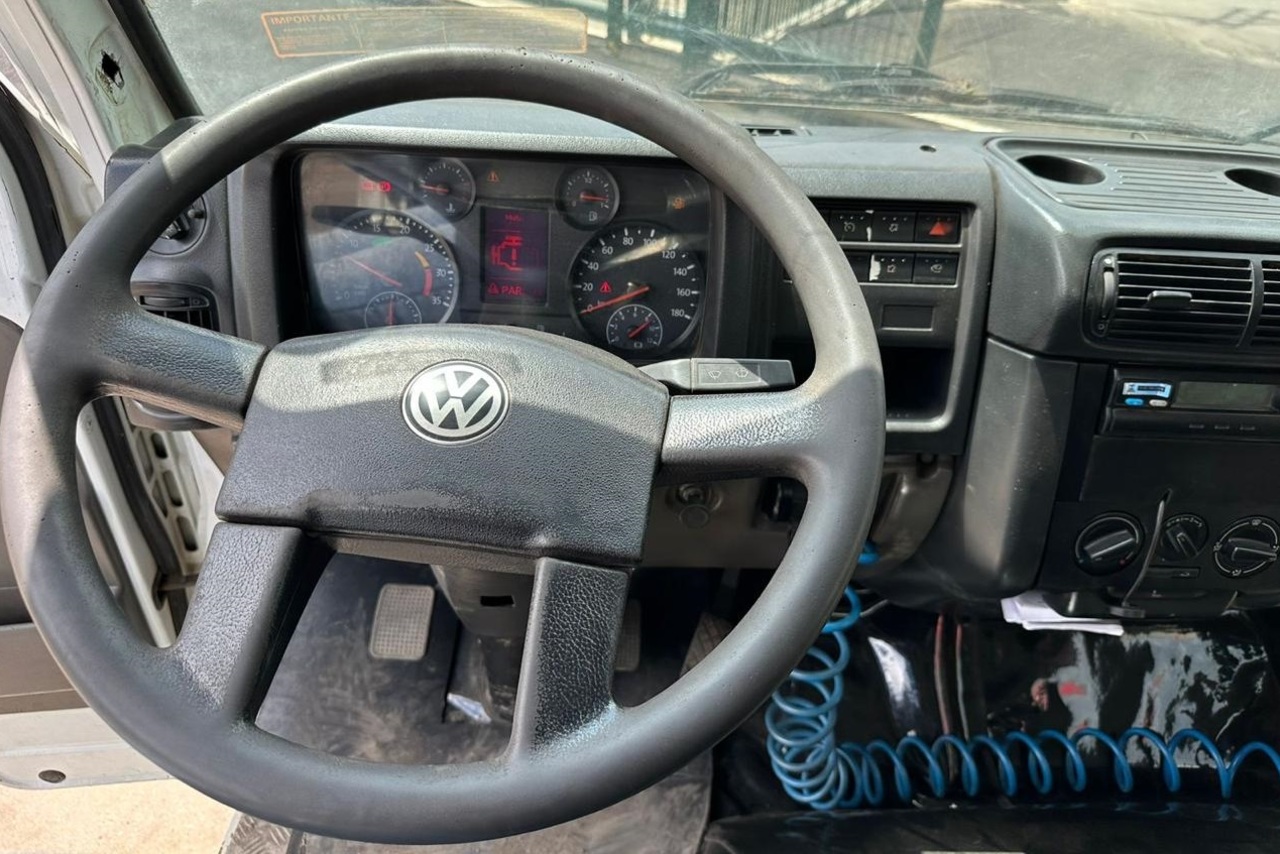 Volkswagen 8 160 - 14/15 10
