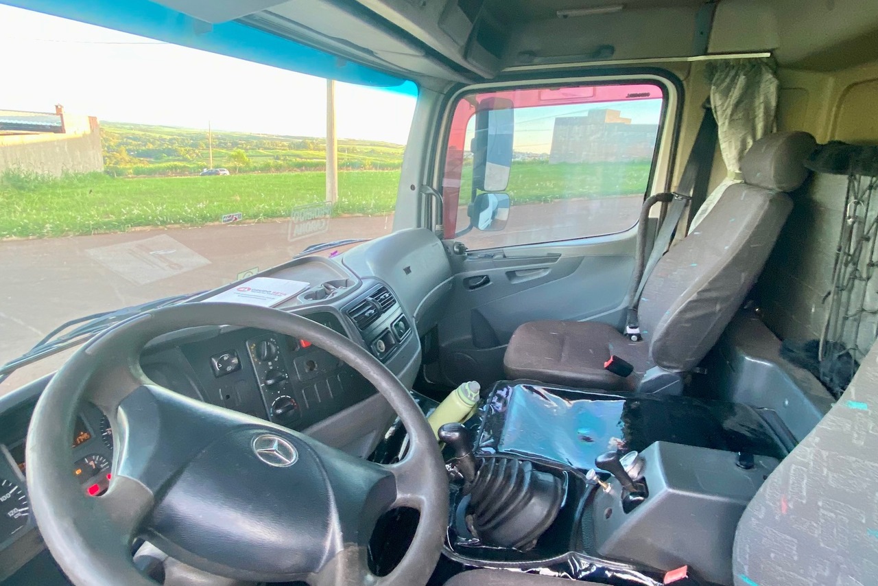 Mercedes Benz Atego 2425 - 09/09 9