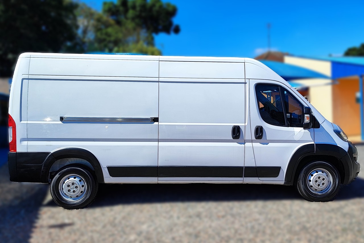 Peugeot Boxer furgão longo - 21/22 4