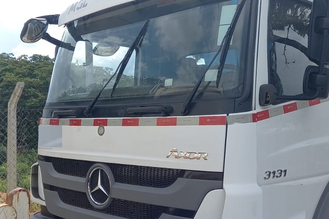 Mercedes Benz Axor 3131 - 19/20 3