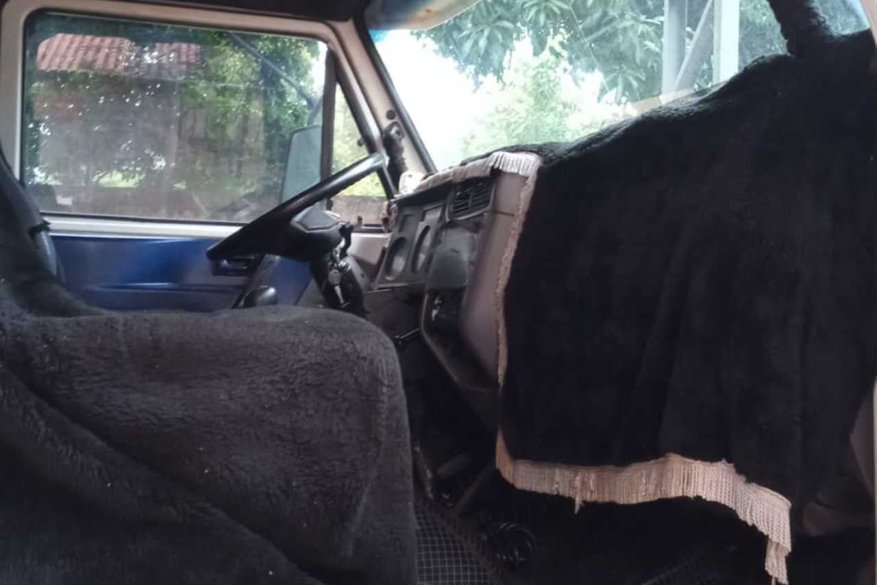 Volkswagen 13-180 - 06/06 3