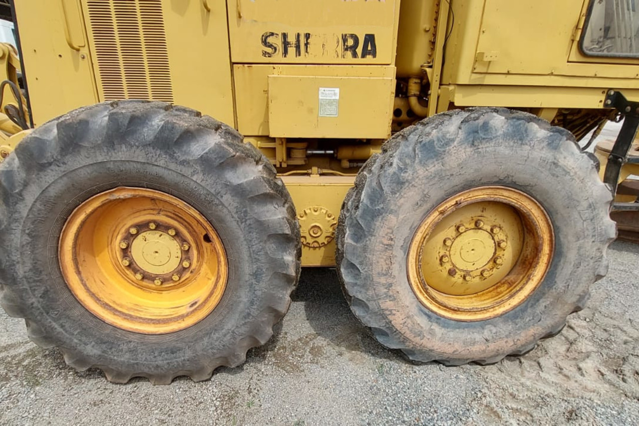 Caterpillar 135 H - 99/99 15