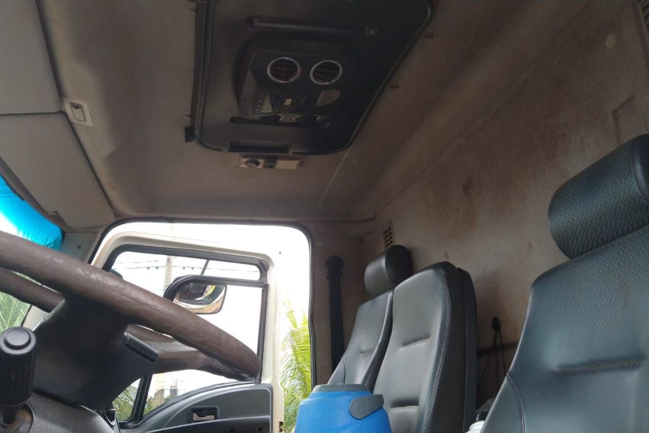 Ford Cargo 1519 - 13/13 4