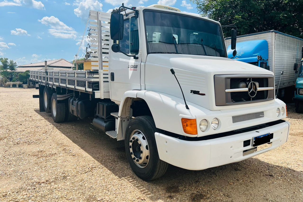 Mercedes Benz MB 1620 - 10/10 13