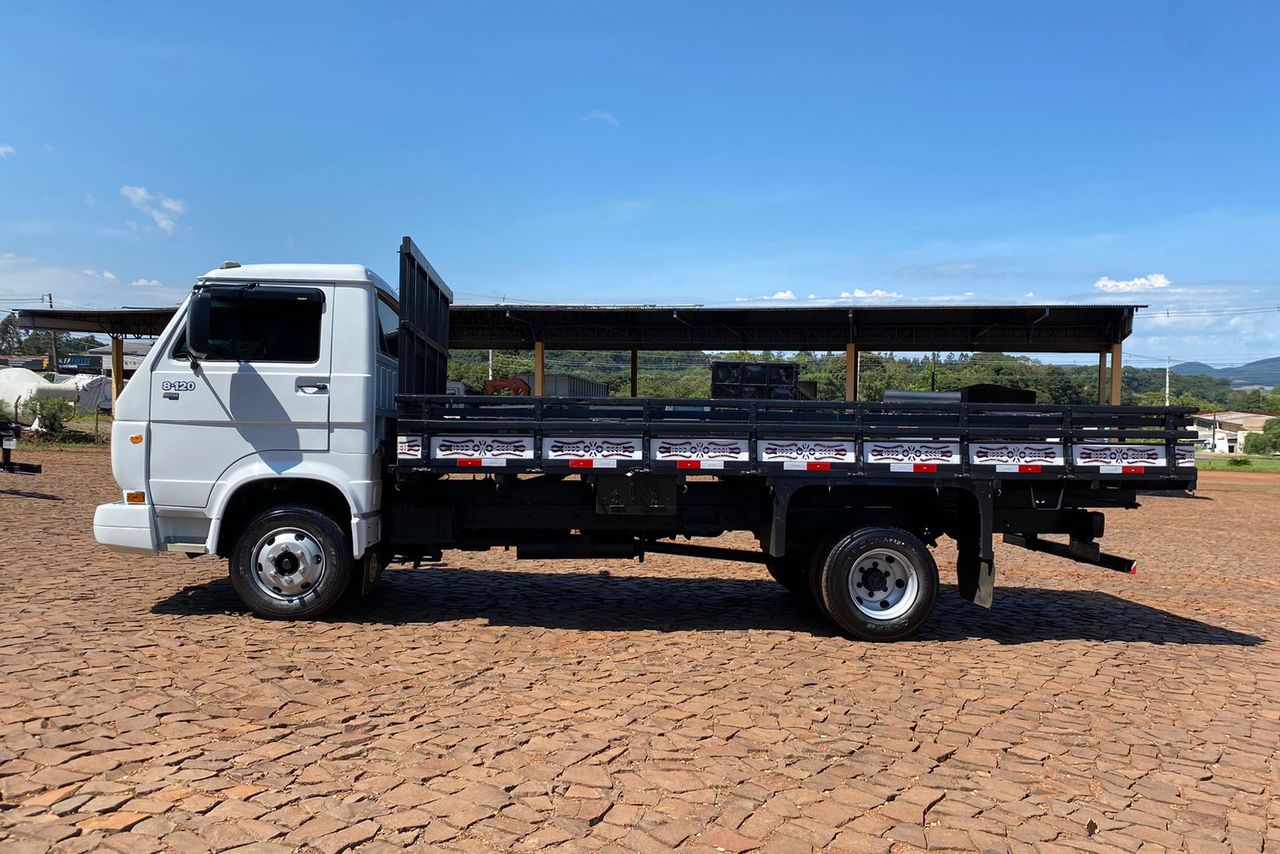 Volkswagen 8 120 - 00/00 5