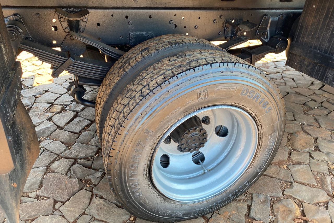Volkswagen 8 120 - 00/00 10