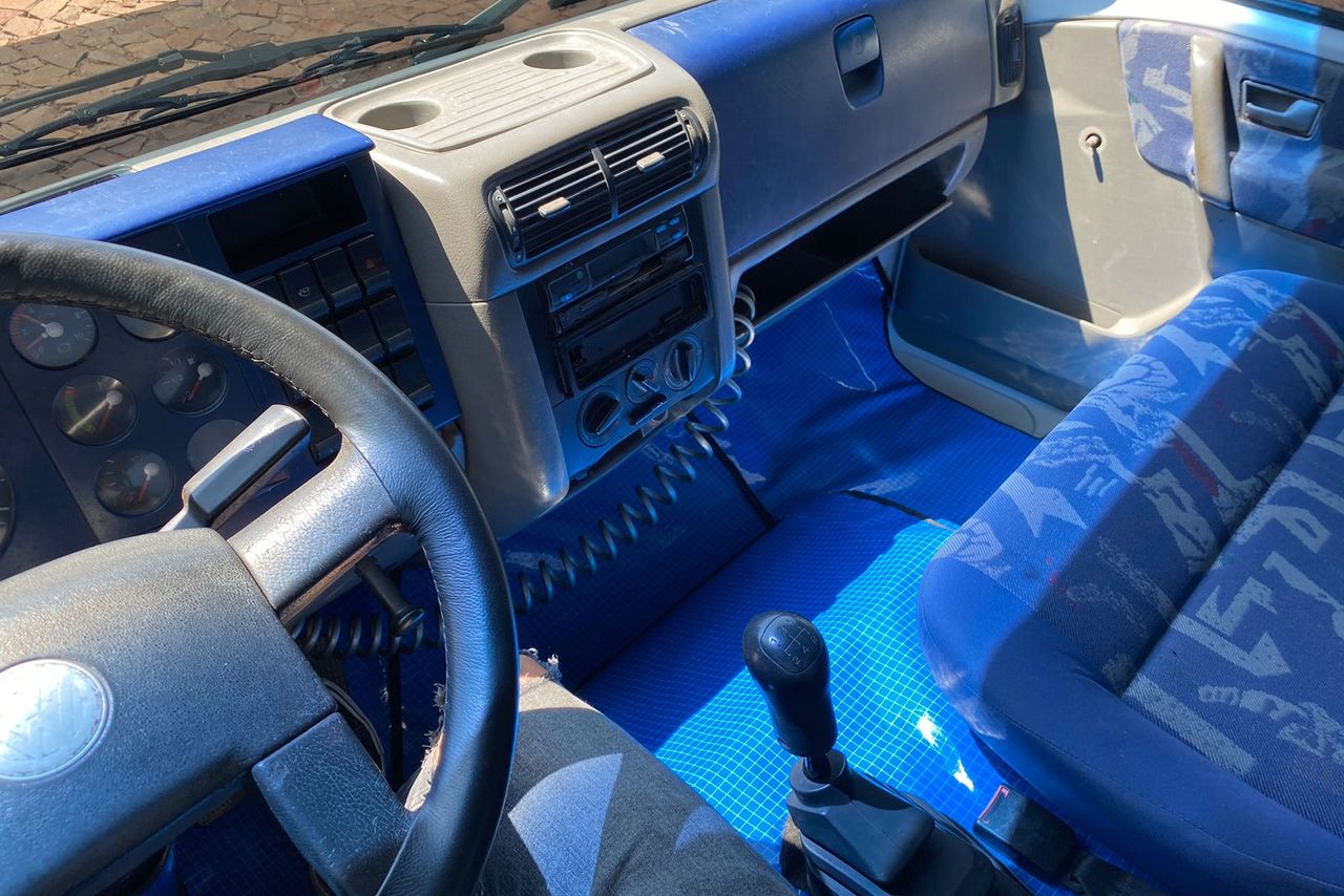 Volkswagen 8 120 - 00/00 18