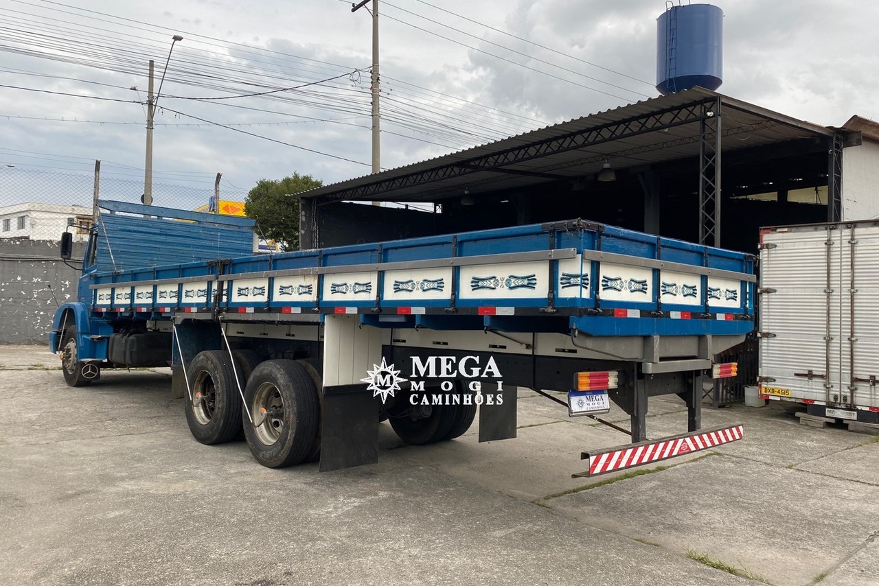 Mercedes Benz MB 1620 - 09/09 6