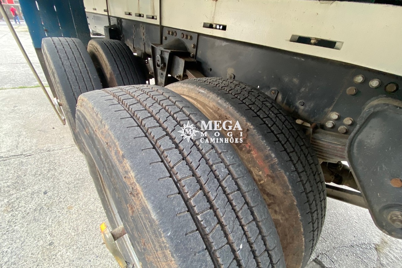 Mercedes Benz MB 1620 - 09/09 8