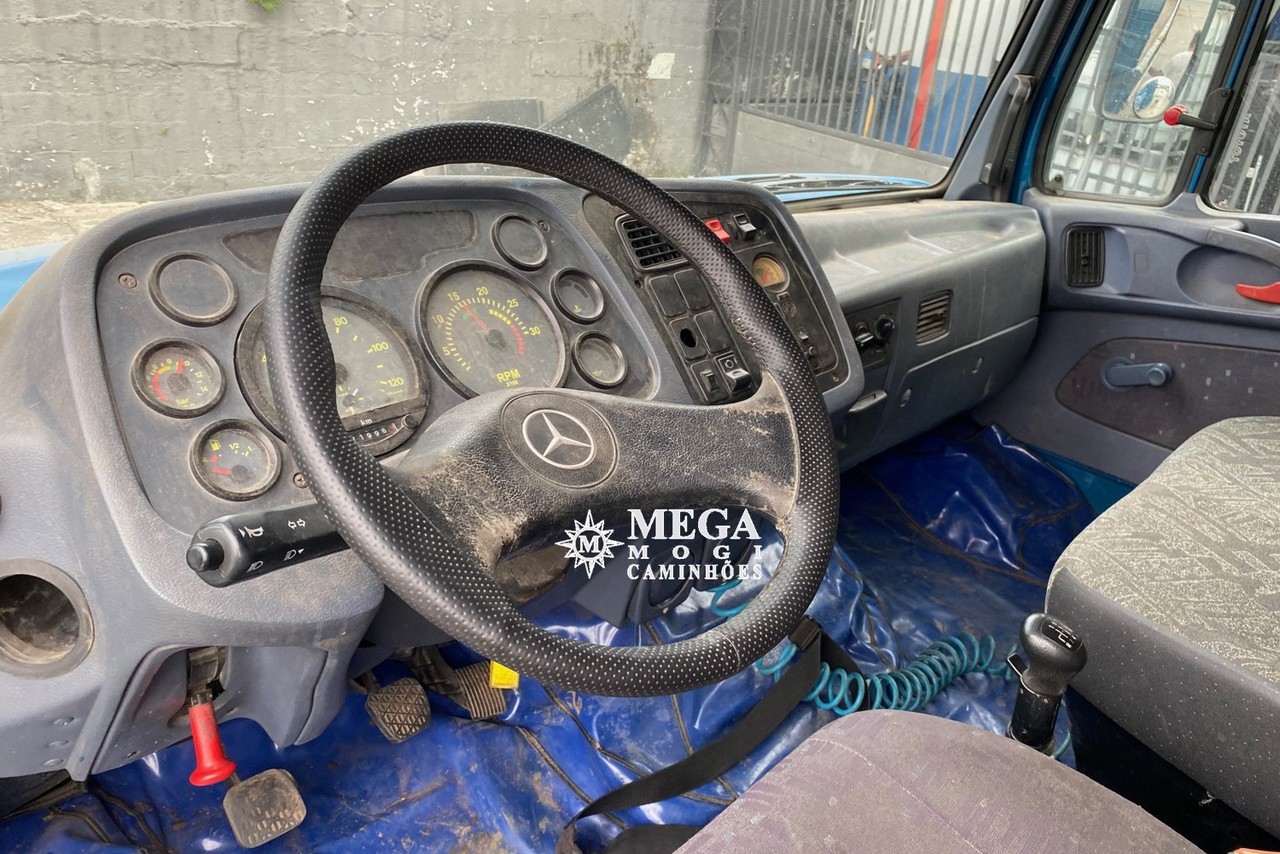 Mercedes Benz MB 1620 - 09/09 12