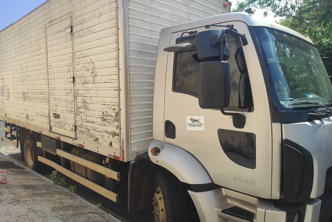 Ford Cargo1319 - 12/13 7