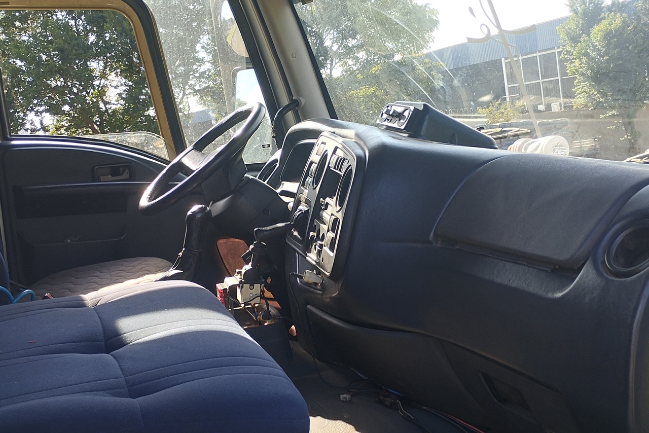 Ford Cargo2423 - 12/13 13