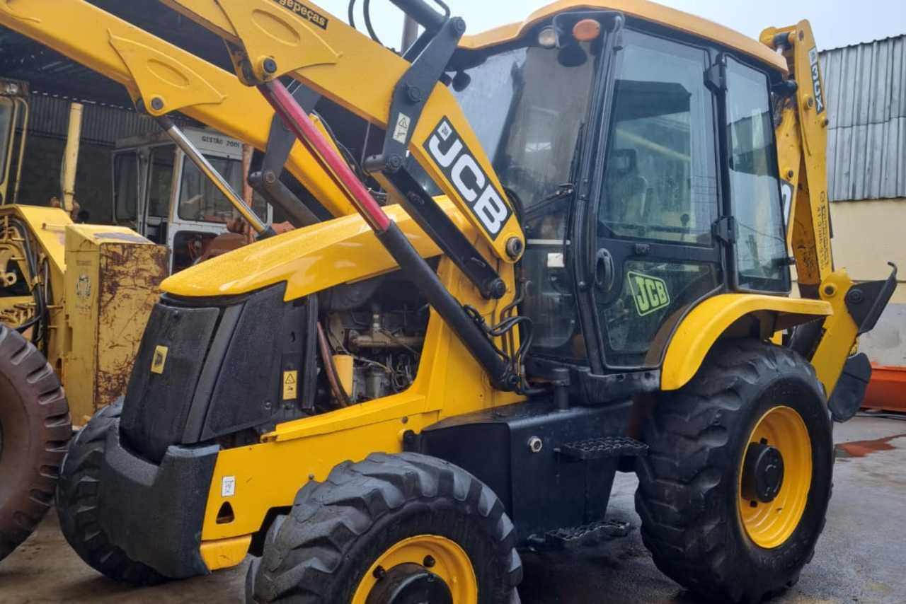 JCB 3C - 17/17 16