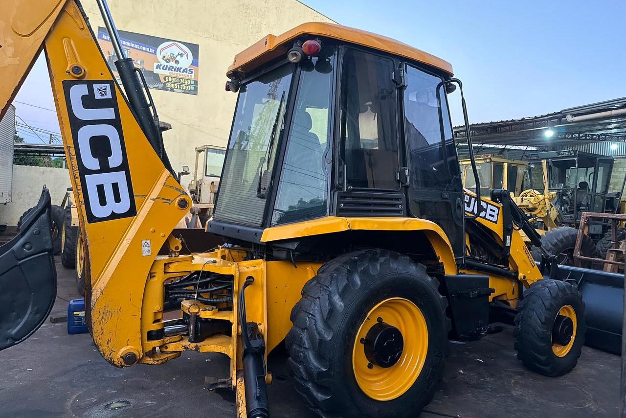 JCB 3C - 17/17 19