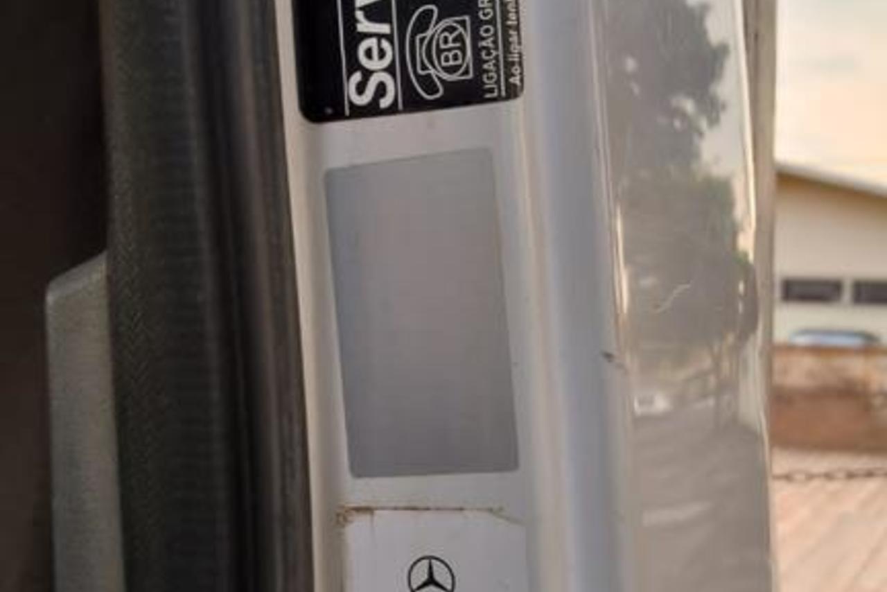 Mercedes Benz Accelo 915 - 10/10 2