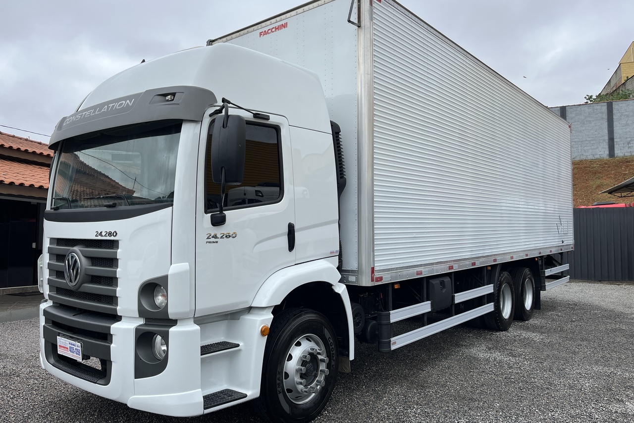 Volkswagen 24-280 E Constellation 6x2 - 21/22 3