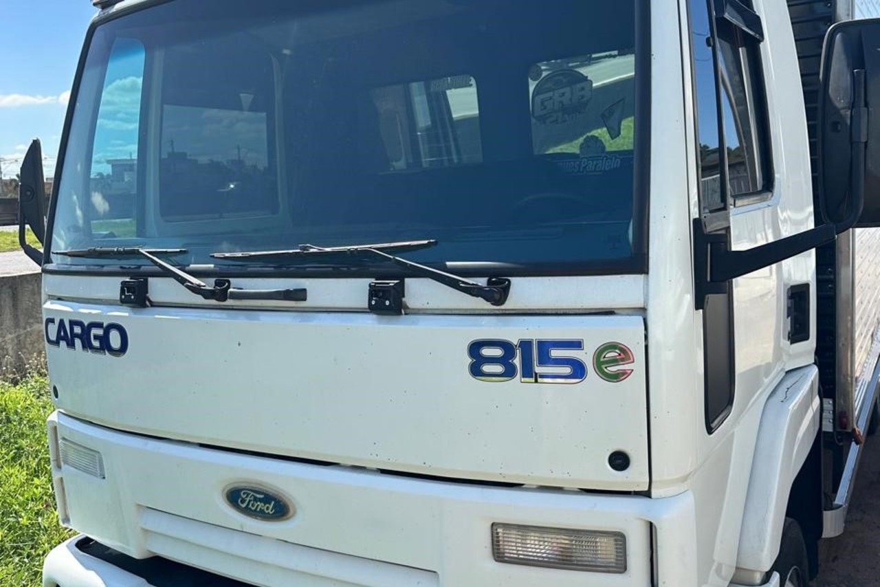 Ford Cargo815 - 08/08 2