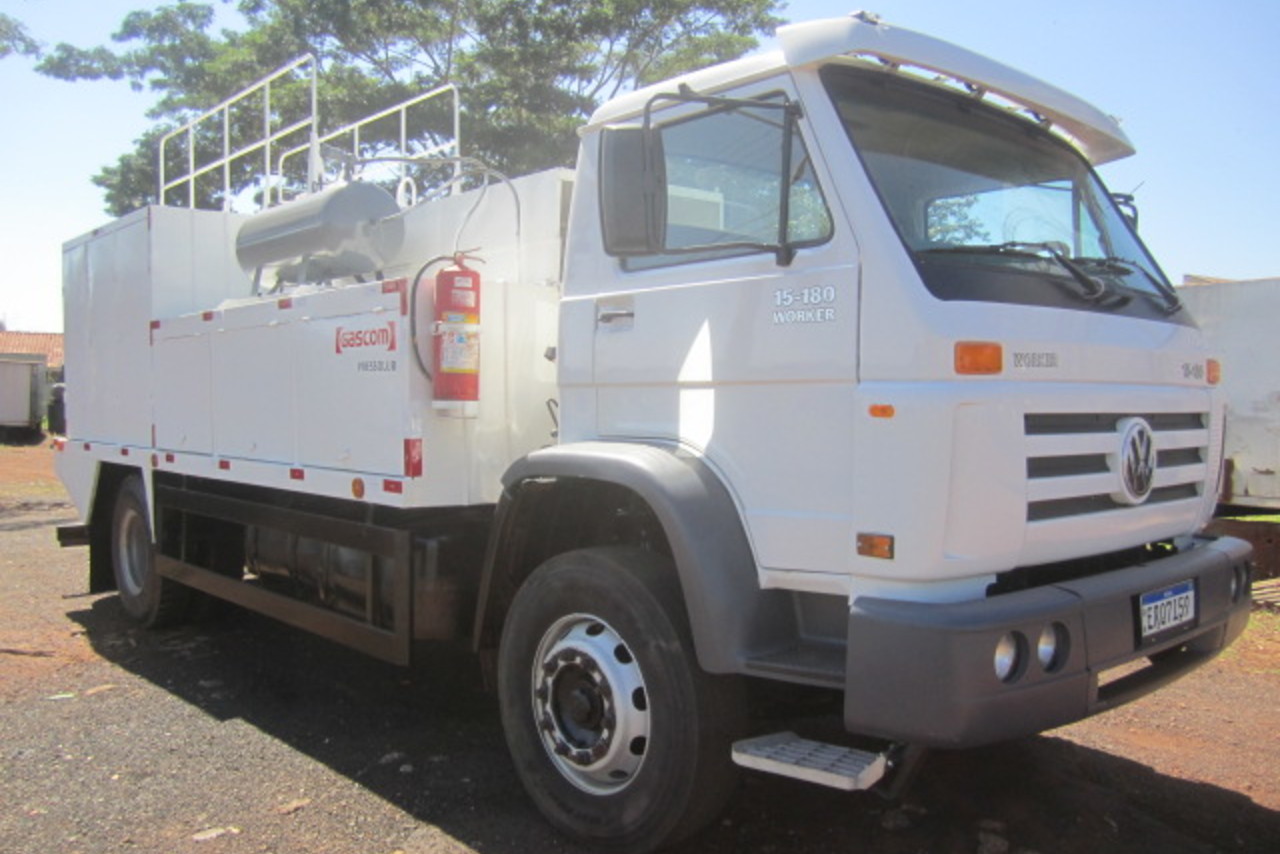Volkswagen 15-180 E Worker - 11/12 9