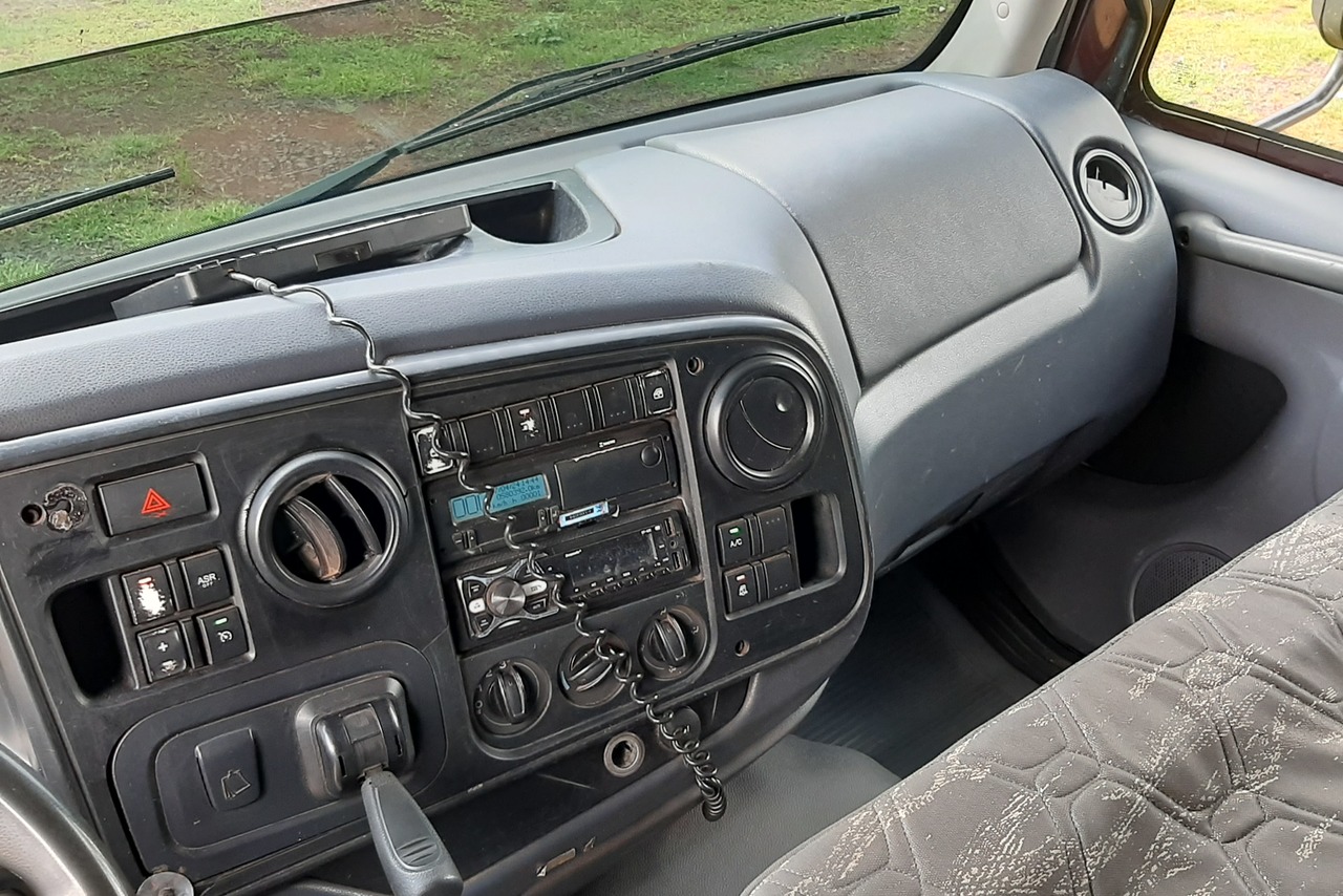 Ford Cargo2429 - 17/17 10