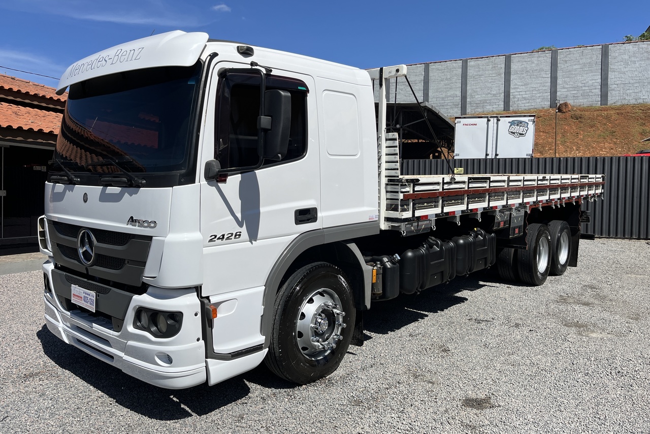 Mercedes Benz Atego 2426 - 18/19 3