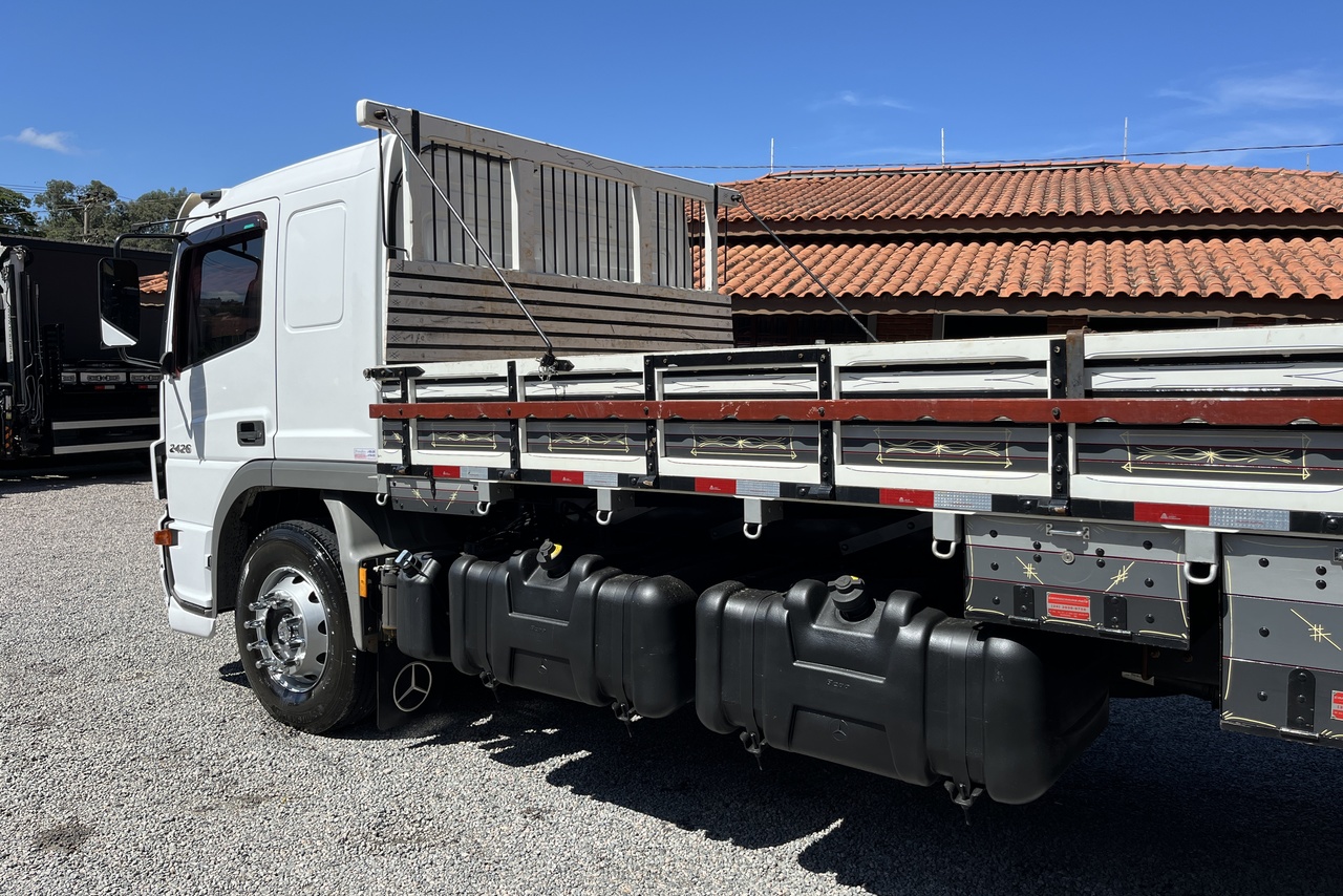 Mercedes Benz Atego 2426 - 18/19 11