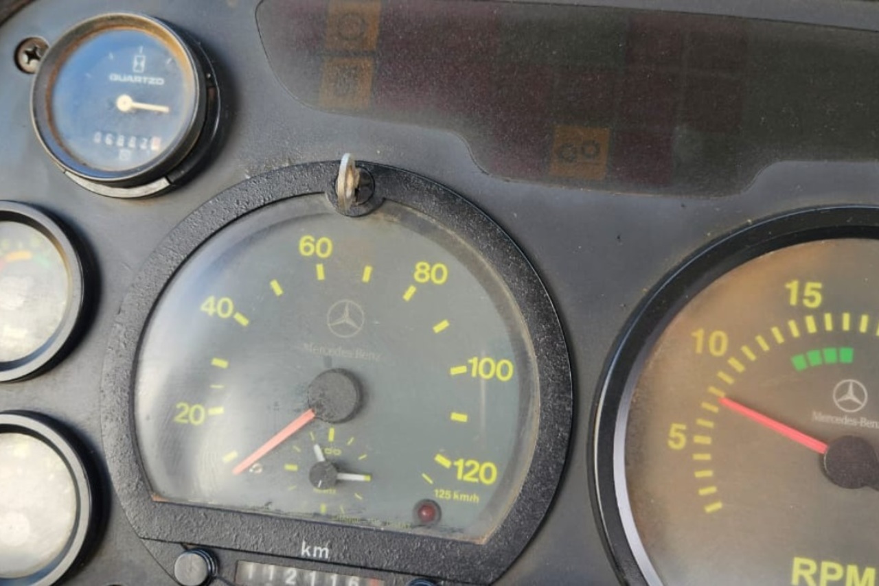 Mercedes Benz MB 1718 - 11/12 9