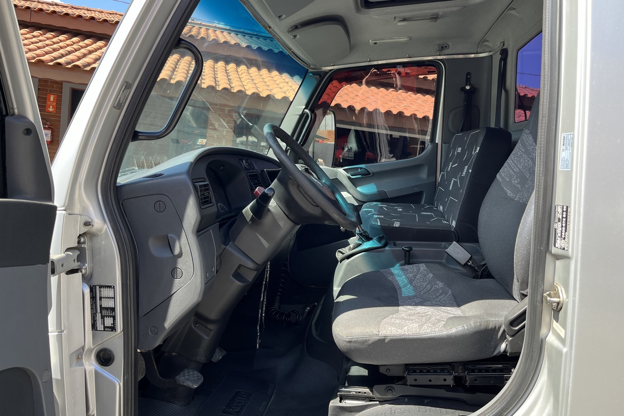 Mercedes Benz Accelo 1016 - 12/12 10