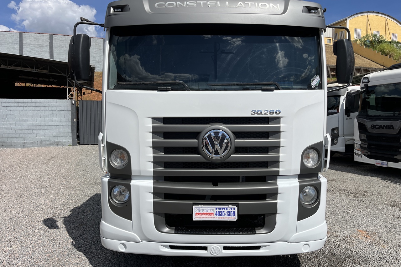 Volkswagen 24-280 E Constellation 8x2 - 19/20 2