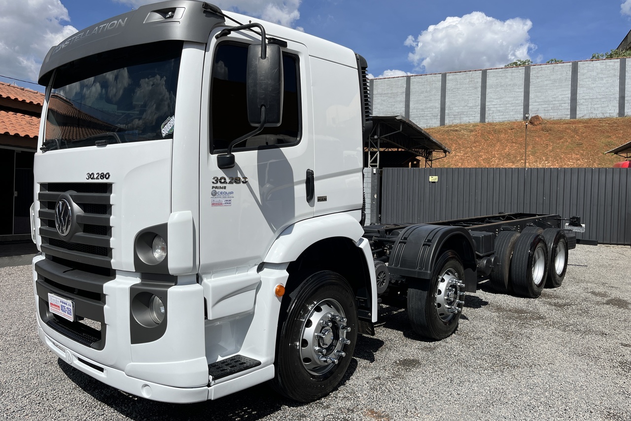 Volkswagen 24-280 E Constellation 8x2 - 19/20 3