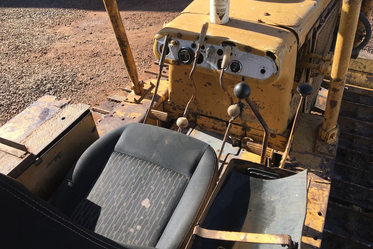 Caterpillar  D4 - 78/78 4