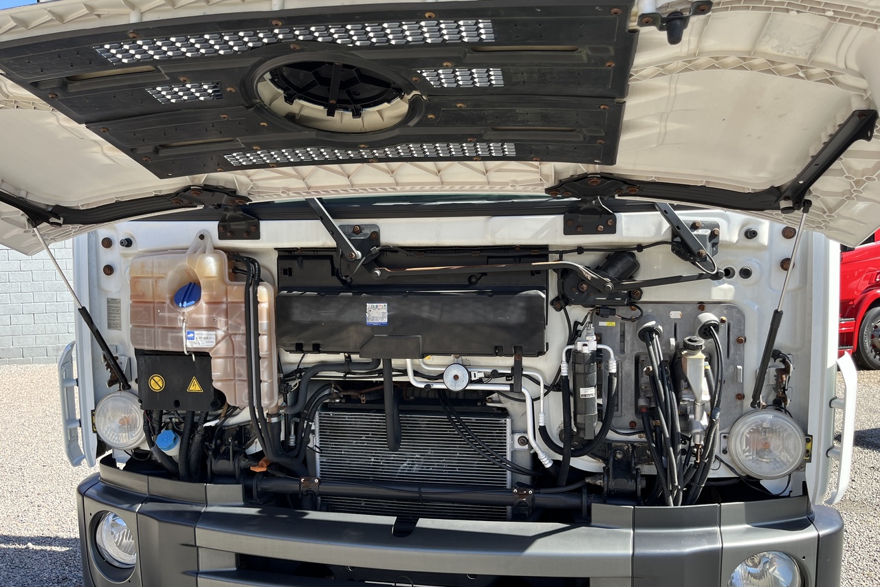 Volkswagen 24-280 E Constellation 6x2 - 14/15 13