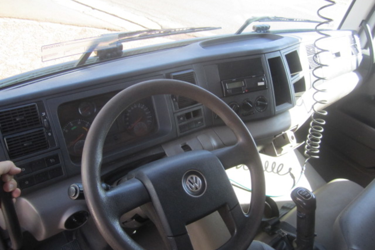 Volkswagen 17-260 E Constel. 4x2 - 19/20 6