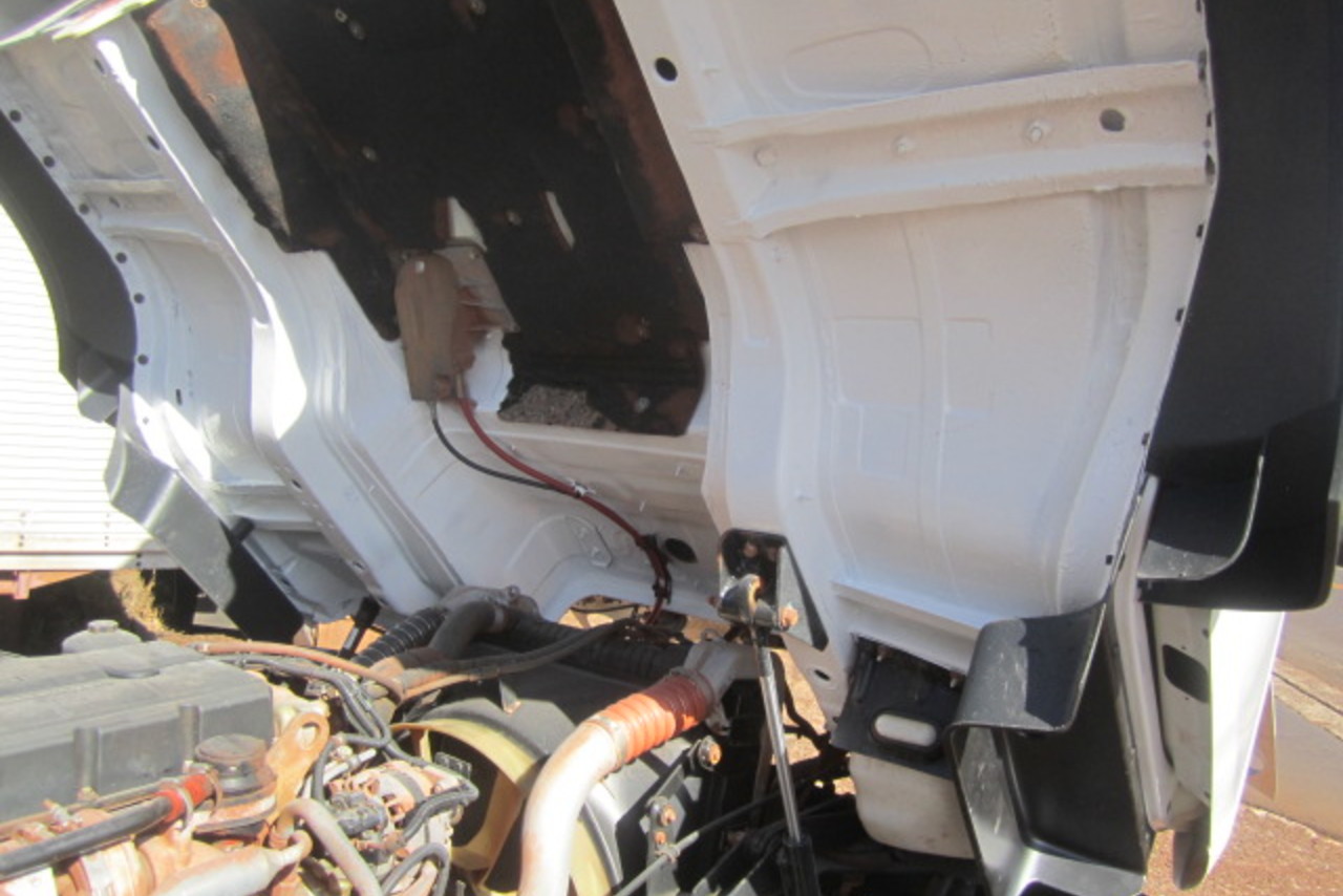 Volkswagen 17-260 E Constel. 4x2 - 19/20 17