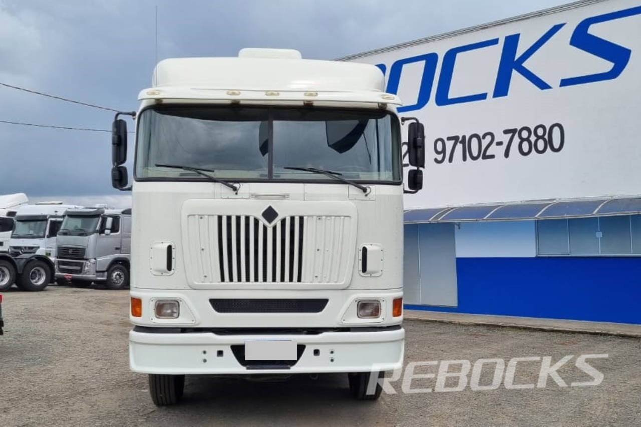 International 9800i - 11/12 16