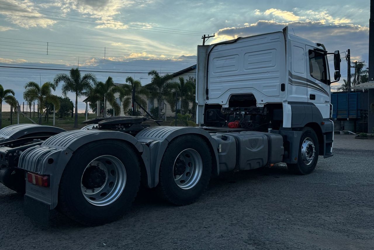 Mercedes Benz Axor 2644 - 19/19 11