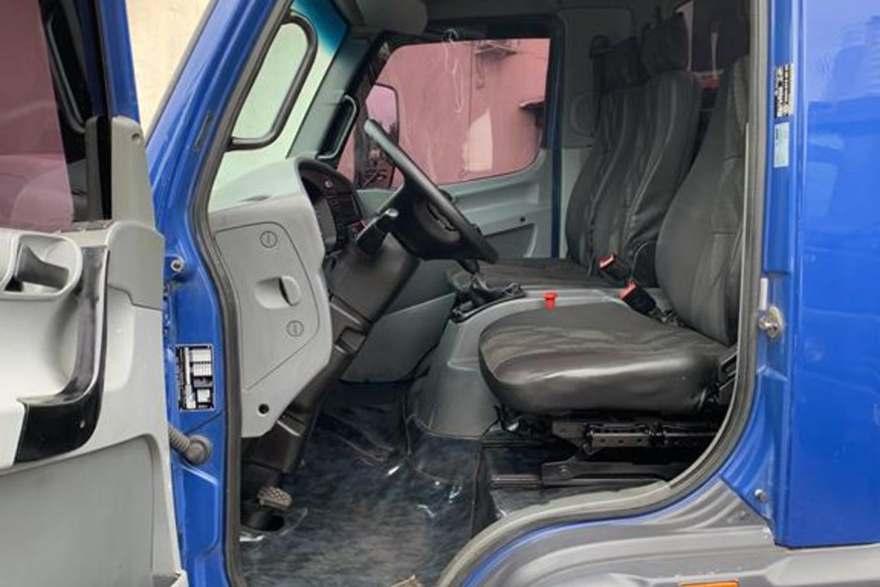 Mercedes Benz Accelo 915 - 10/10 4