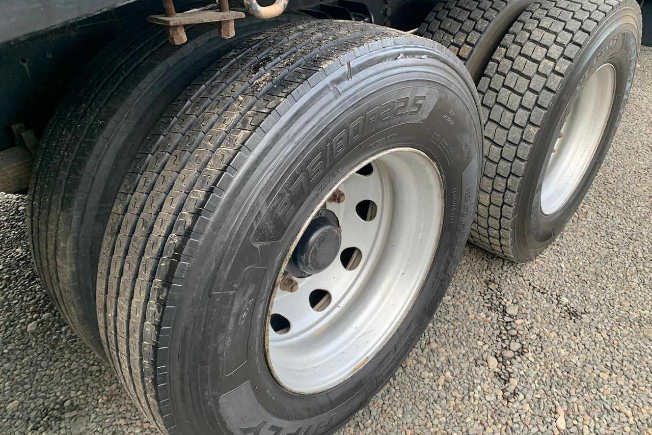 Ford Cargo 2431 - 19/19 8