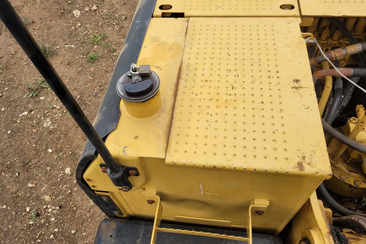 Caterpillar 320D2 - 13/13 9