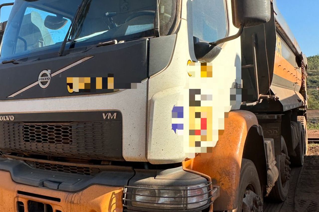 Volvo VM330 - 21/21 3