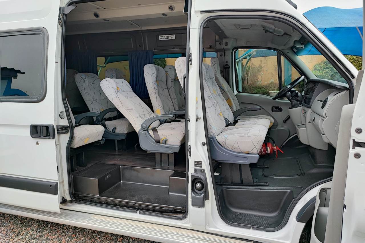Renault Master Executive - 10/11 7