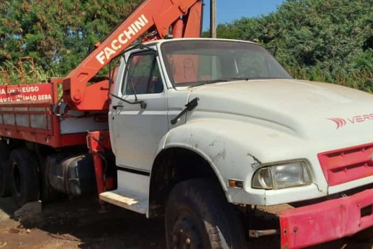 Ford F14000 - 97/97 3