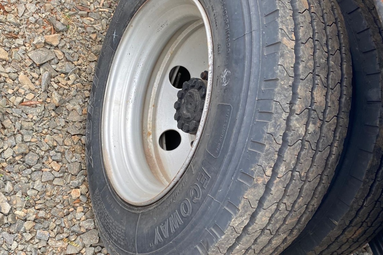 Ford Cargo815 - 08/08 15